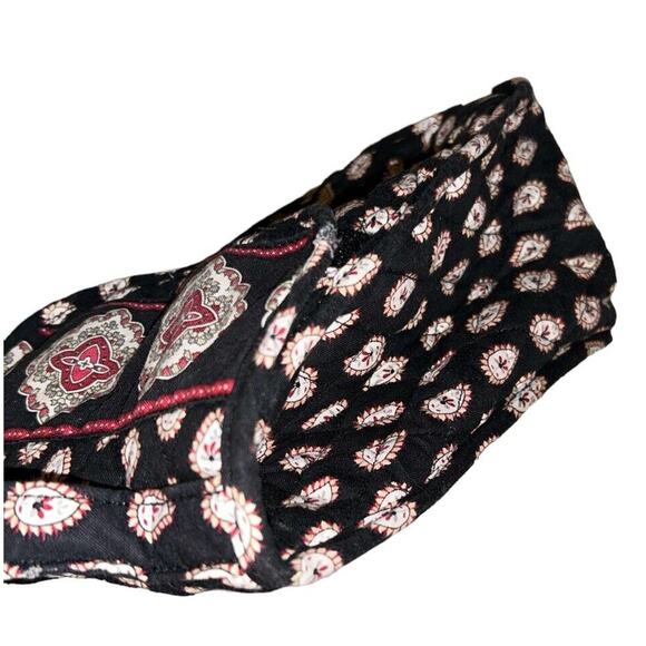 VERA BRADLEY “OUT TO LUNCH” Classic Black Quilted Bag - Picture 2 of 7